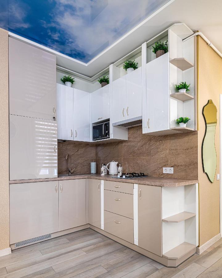 Rynok Square City Center Two Bedroom Apartment! Leopoli Esterno foto